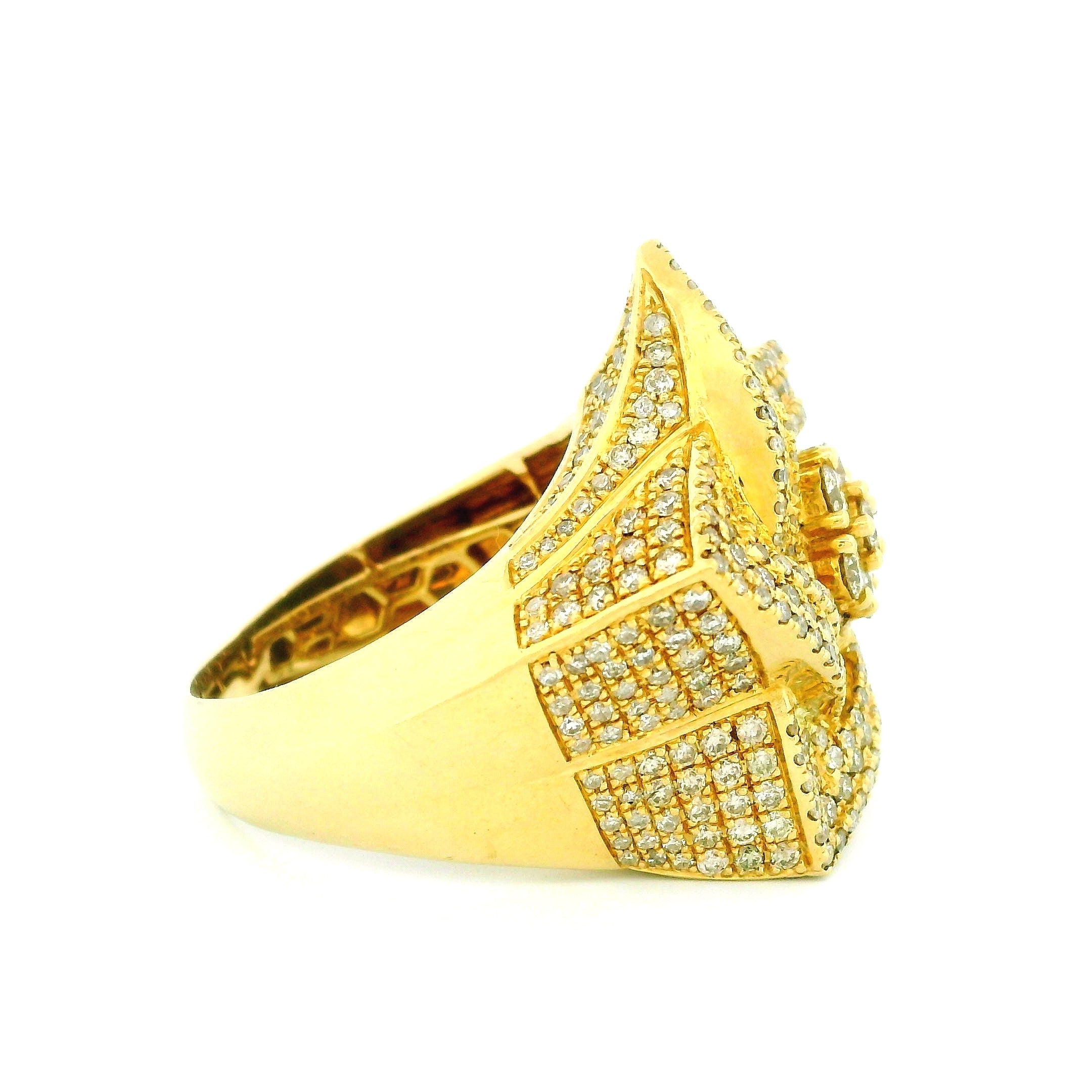 14k Yellow Gold Men’s Champion Ring | 3.78ctw Natural White Diamond Star Design