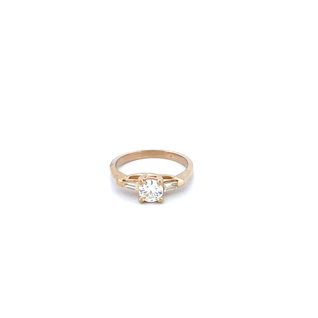 14K Yellow Gold Women's Ring with 0.85CTW Natural White Diamonds