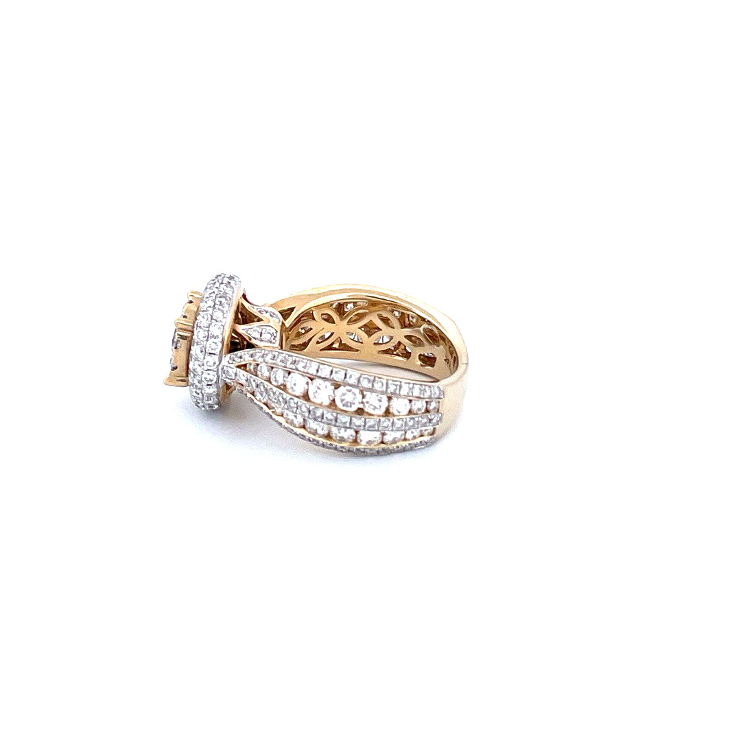 14K Yellow Gold Women's Ring with 4.05CTW Natural White Diamond